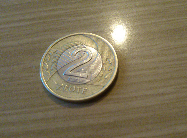 Hatte es nicht sonderlich weit bis Berlin: 2-Zloty-Münze. Quelle: Fußraum